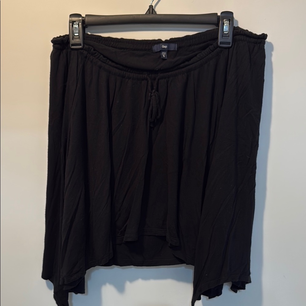 GAP Black Asymmetrical Mini Skirt for Casual Wear